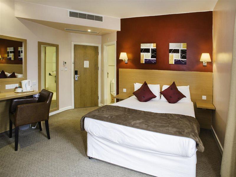 The Luton Hotel 2*